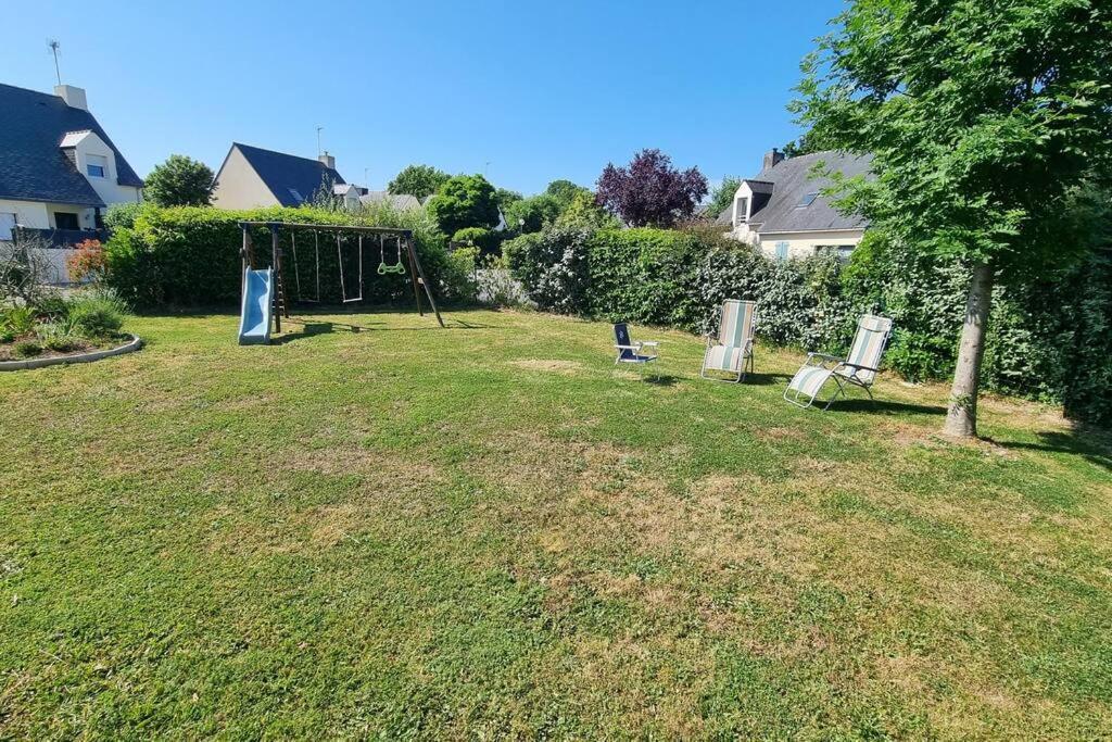 Maison De Famille Situee A Saint-Molf. Luaran gambar